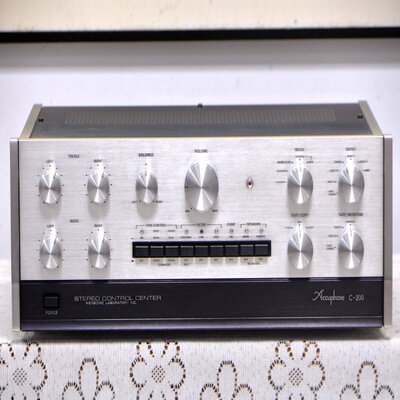 金嗓子/Accuphase C-200 前级功放 ，纯前级 电源100伏