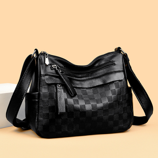 女士包包2025年新款简约时尚单肩斜挎包妈妈包包真皮中年女包背包