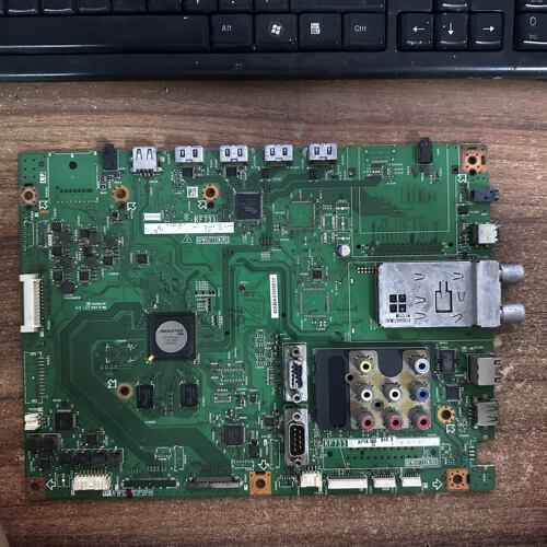 夏普LCD-60X50A主板KF733