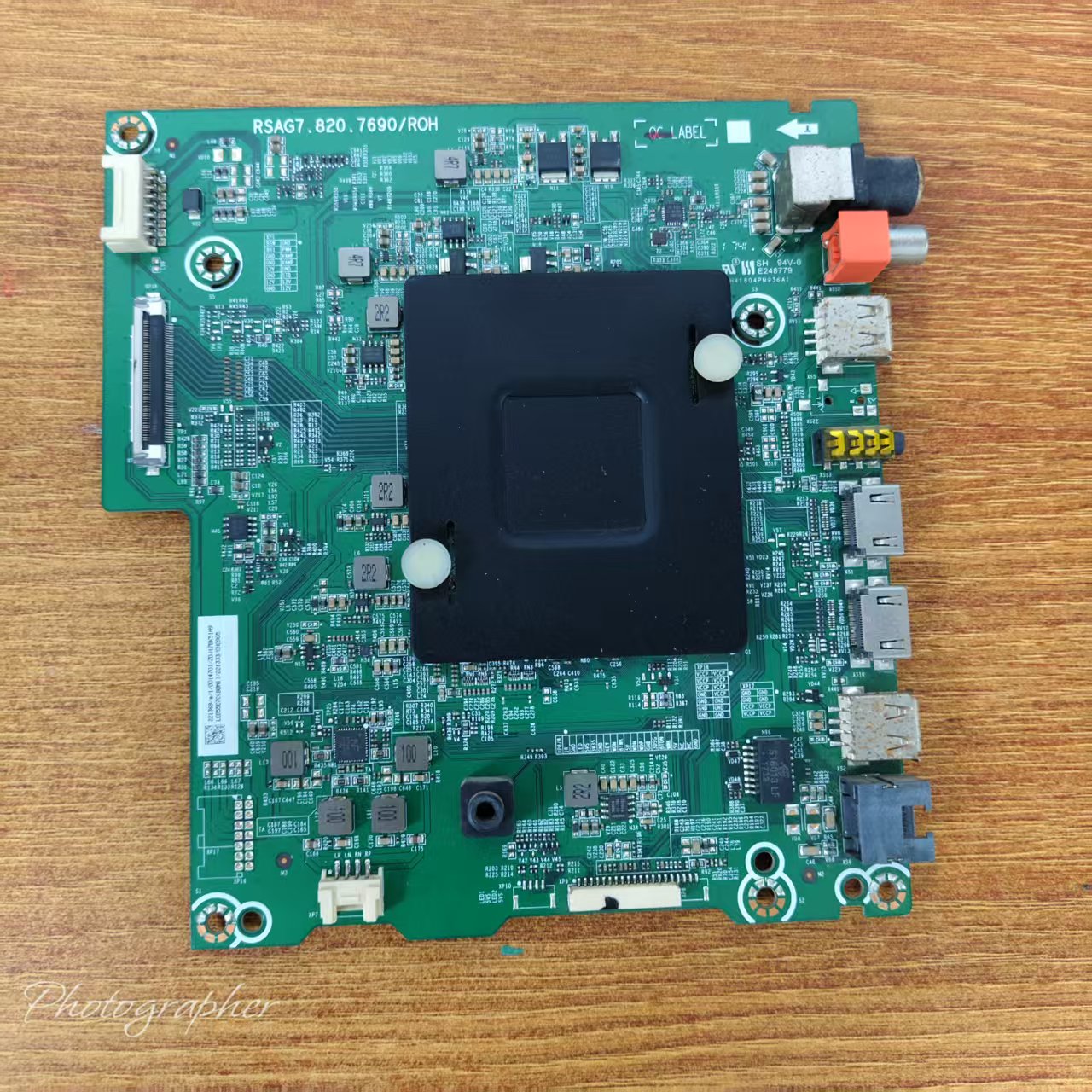 原装海信 LED55E7C主板RSAG7.820.7690配屏HE550C5U32-TX测试好发