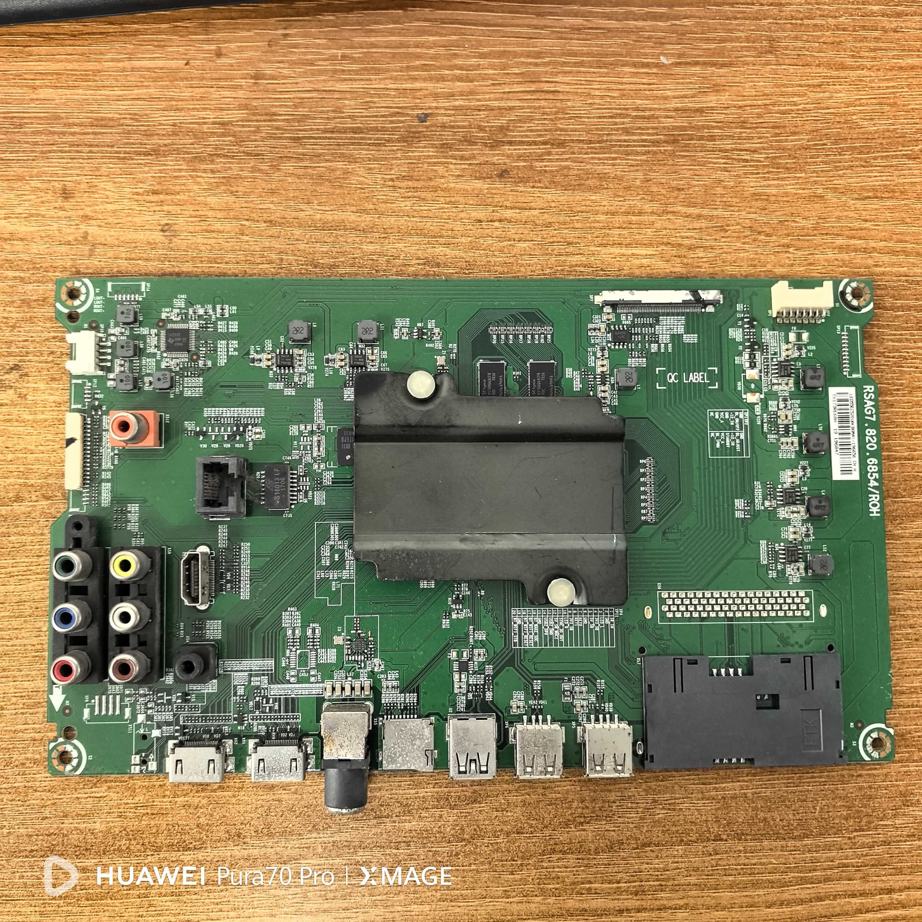 原装海信 LED55EC520UA主板RSAG7.820.6854屏HD550DU-E31实物拍摄