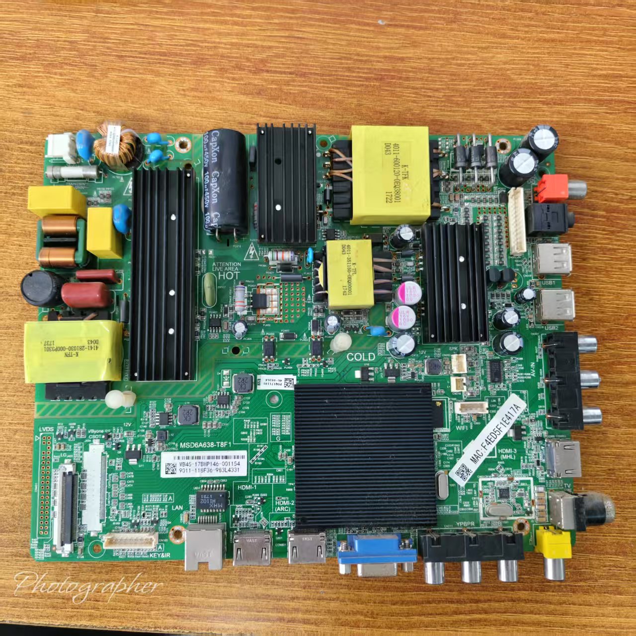 原装飞利浦 55PUF6092/T3电视主板MSD6A638-T8F1屏K550WDC2实物图