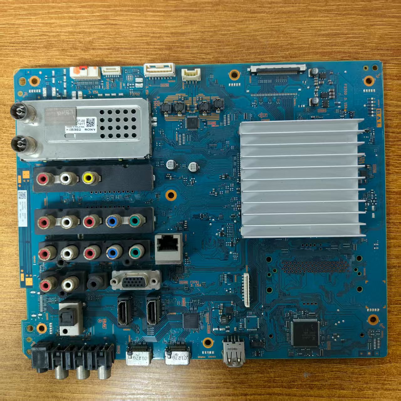 索尼KDL-52EX700电视主板