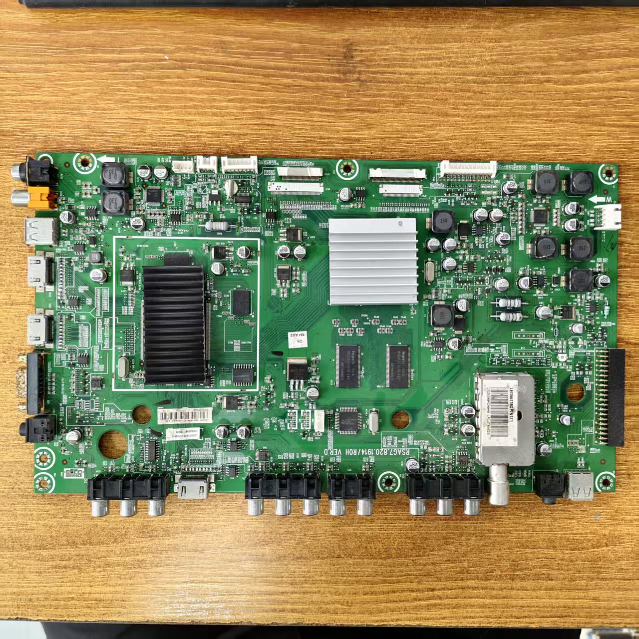 海信LED55T18GP电视主板