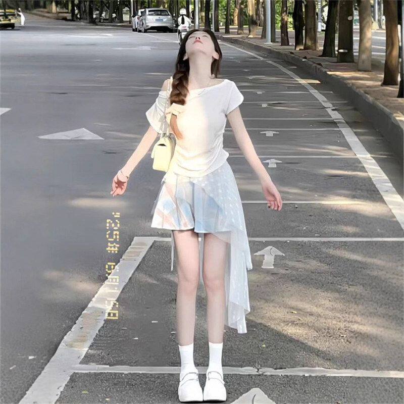 大码胖mm甜美学院风斜肩短袖上衣+格纹拼接网纱不规则短裙两件套