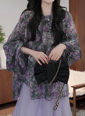 胖mm藏肉显瘦复古风碎花衬衫女式春季洋气时尚后背绑带紫色上衣潮