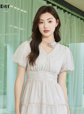 轩日24夏季新款木耳边v领修身女裙韩系纯色仙气短袖连衣裙中长裙