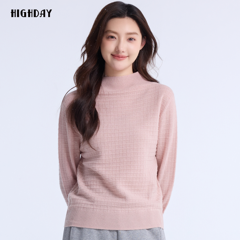 轩日半高领针织毛衫女