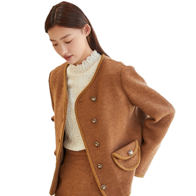 轩日小香风长袖圆领外套