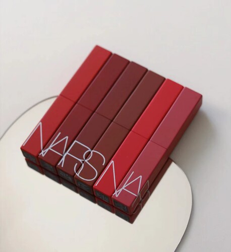 NARS细管持色柔雾唇膏口红