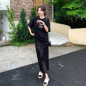 巨好看减龄穿搭黑色休闲套装女夏2025年绝美短袖配亮片长裙两件套图片