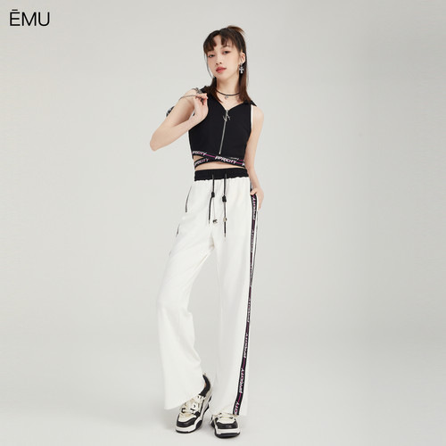 依妙EMU无袖连帽字母橡筋套装夏季拉链短衫边条装饰抽绳运动长裤