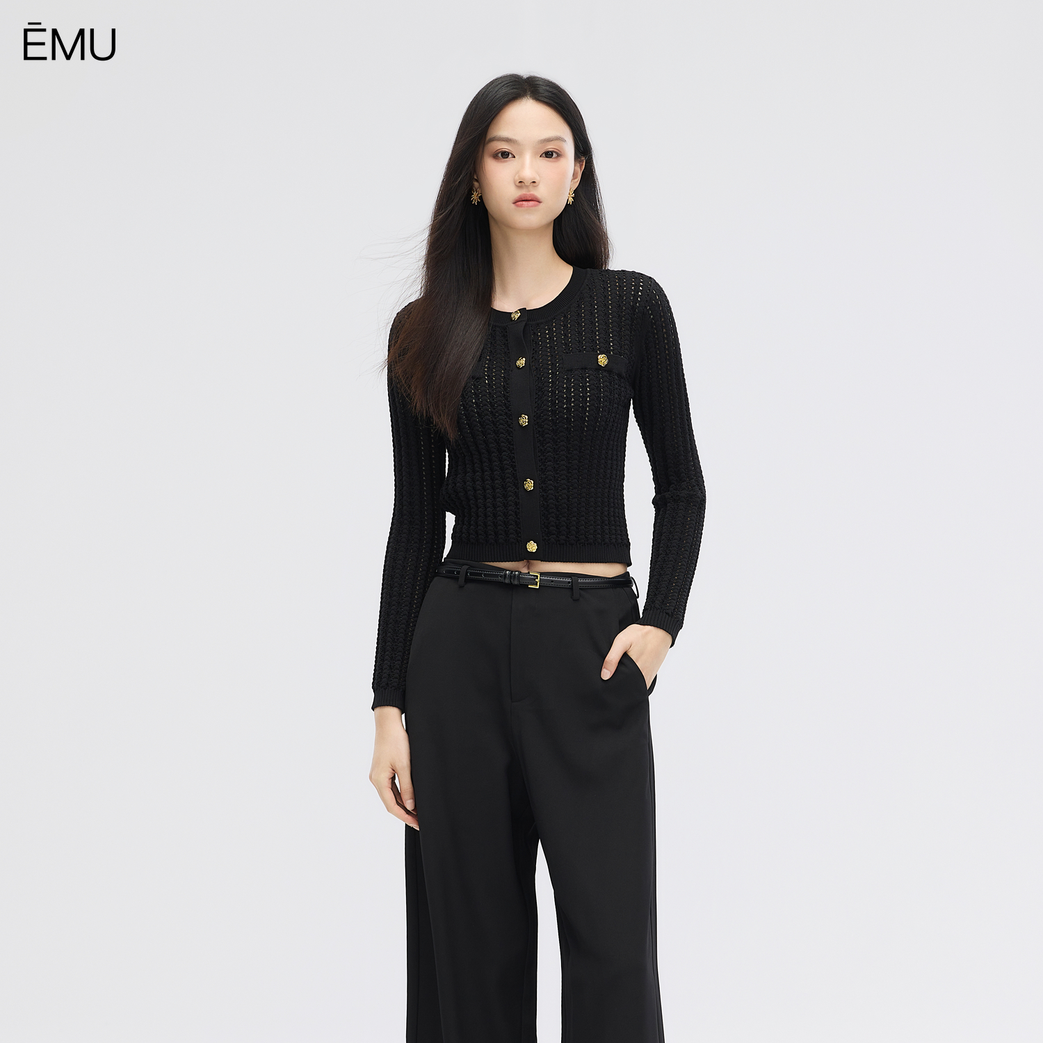 依妙EMU小香风针织外套女2025秋季设计感单排扣镂空毛织开衫女