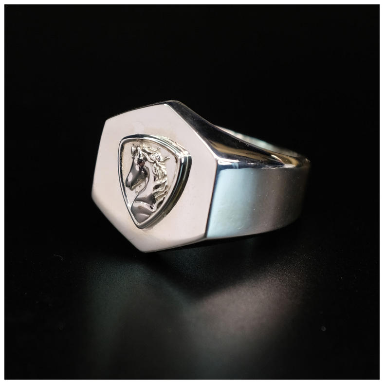 手工镶嵌 马头徽章戒指 S925纯银戒指