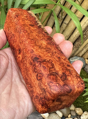 花梨瘿木瘤疤红木把玩件大果紫檀