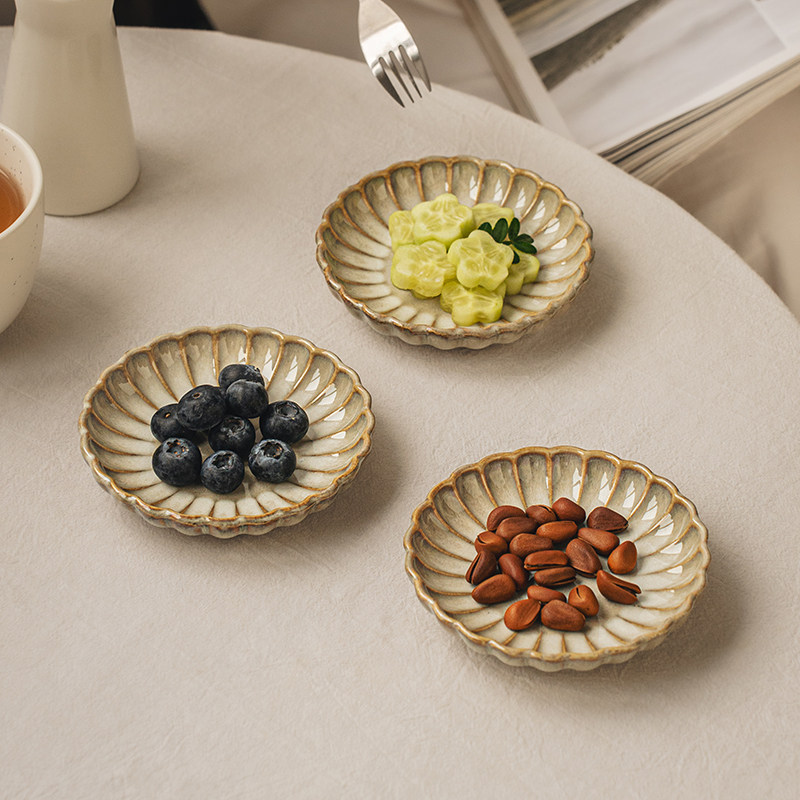 悠瓷 复古花瓣浮雕4英寸陶瓷味碟小吃酱料碟日式料理小菜碟调料碟