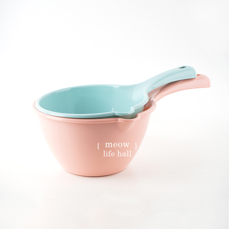 加厚塑料水瓢大號沐浴洗澡水舀子家用加深水勺廚房長柄舀水勺包郵在類目 廚房/烹飪用具, 烹飪用具, 烹飪勺鏟, 湯勺中 - 來自Buy2taobao.com提供專業的淘寶代購服務