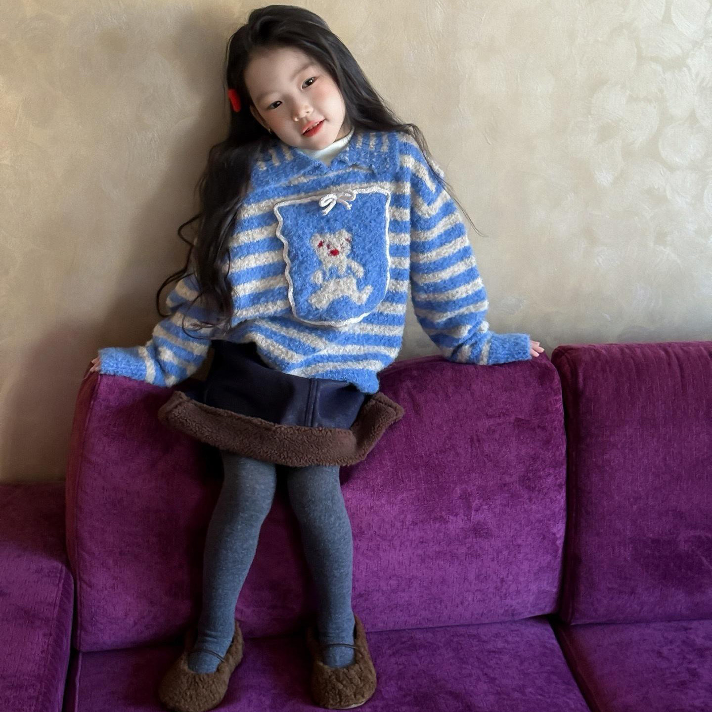 女童毛衣2025新款秋冬条纹小熊polo领拼色可爱毛线衣保暖软糯上衣