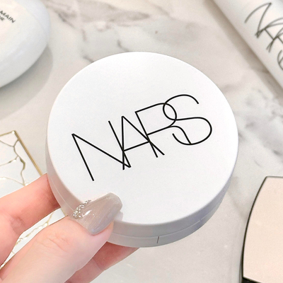 Nars/娜斯新品流光美肌超水光小白盒气垫粉底 遮瑕滋润保湿服帖