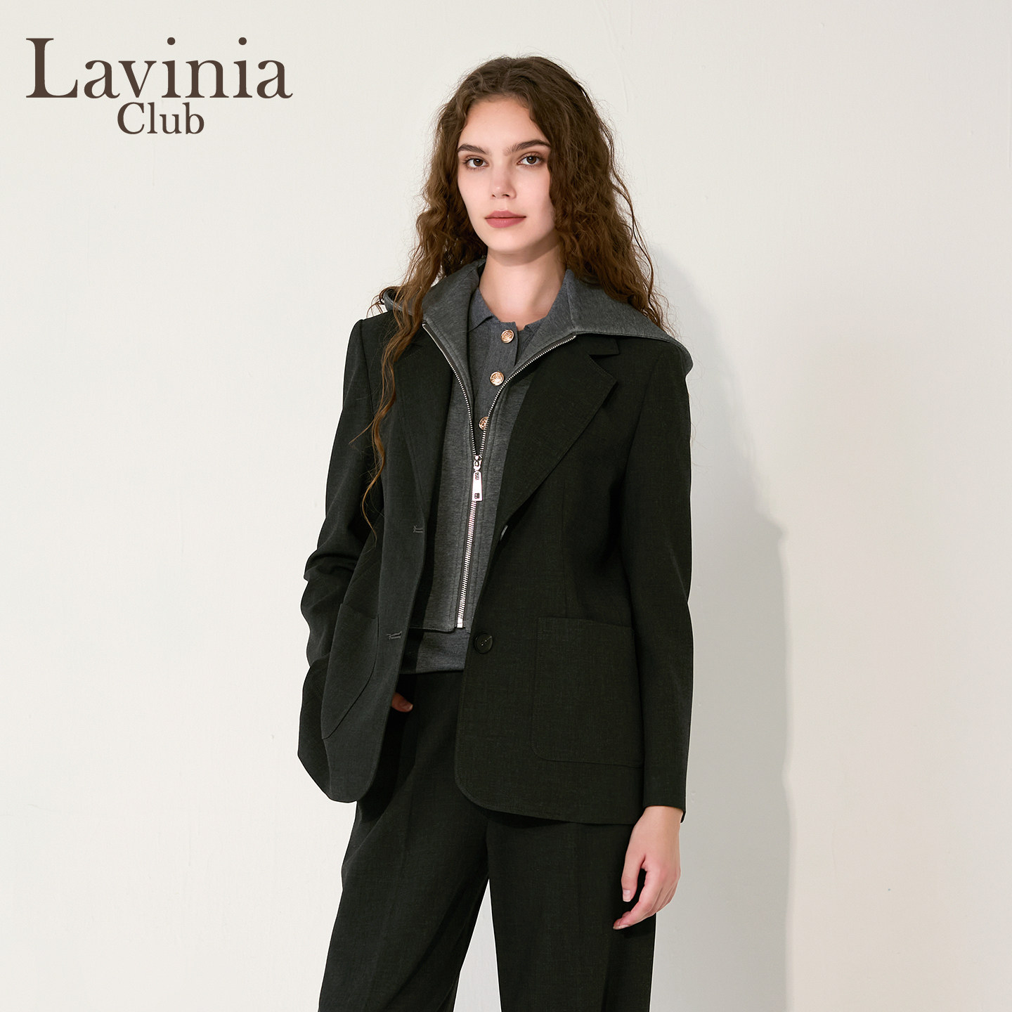 Lavinia老钱风西装女2025秋新款假两件可拆连帽拼接外套西服上衣