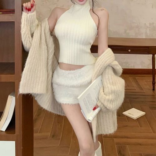 【两件套】新款慵懒风挂脖针织衫+高腰包臀短裤小个子韩系套装女