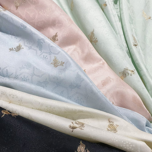 锦鲤织金龟甲纹汉服布料