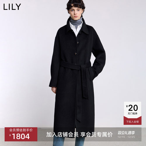 复古小翻领 勾勒颈部线条