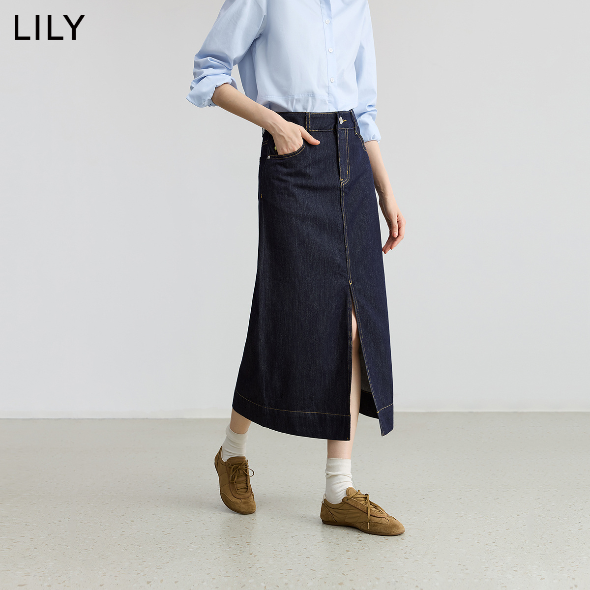 直筒剪裁 优化身形比例