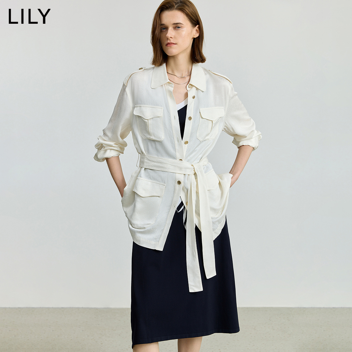 【商场同款】LILY2025秋新款复古工装口袋休闲通勤白色长袖外套女