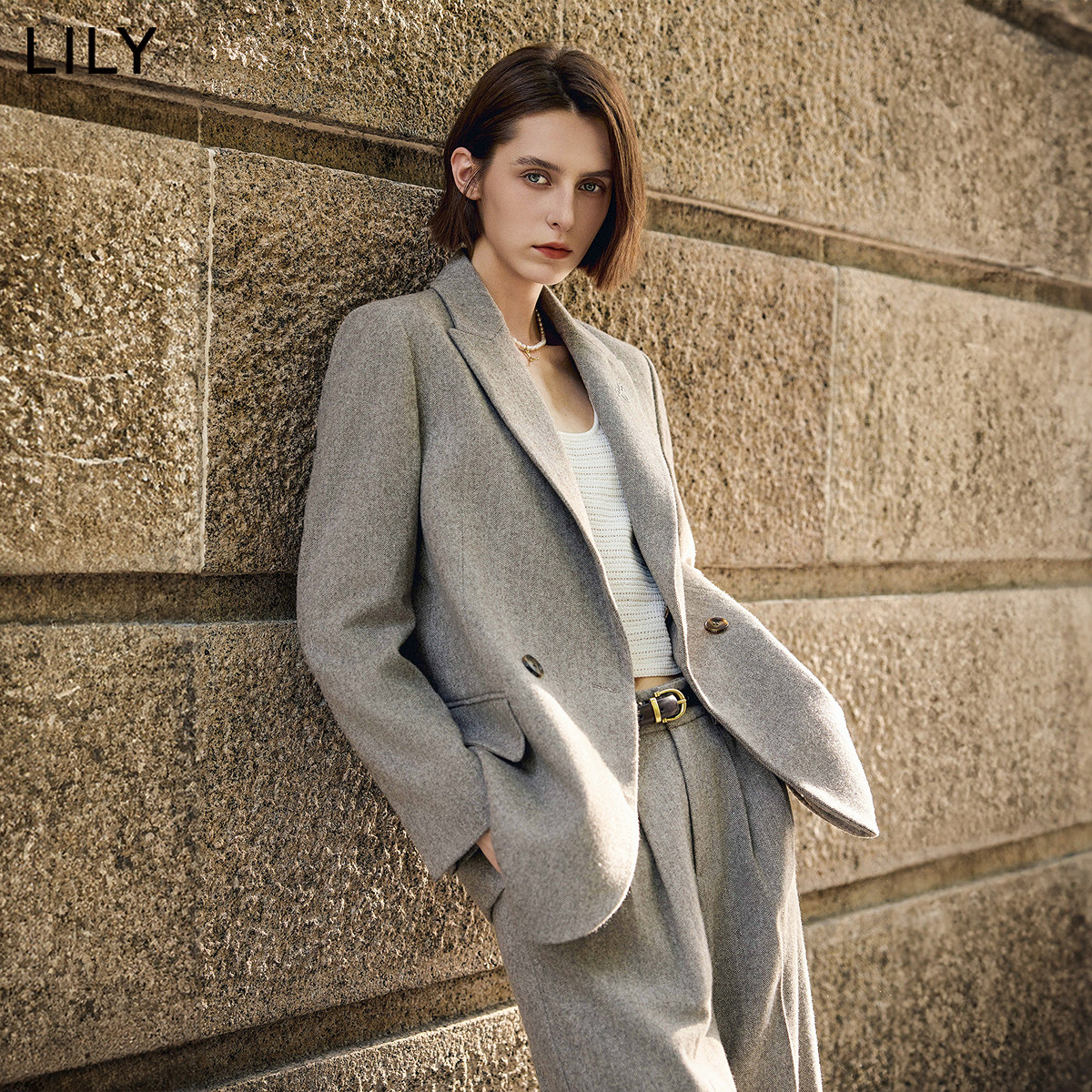 LILY2025新款绵羊毛混纺经典复古休闲通勤西装高级感西服外套