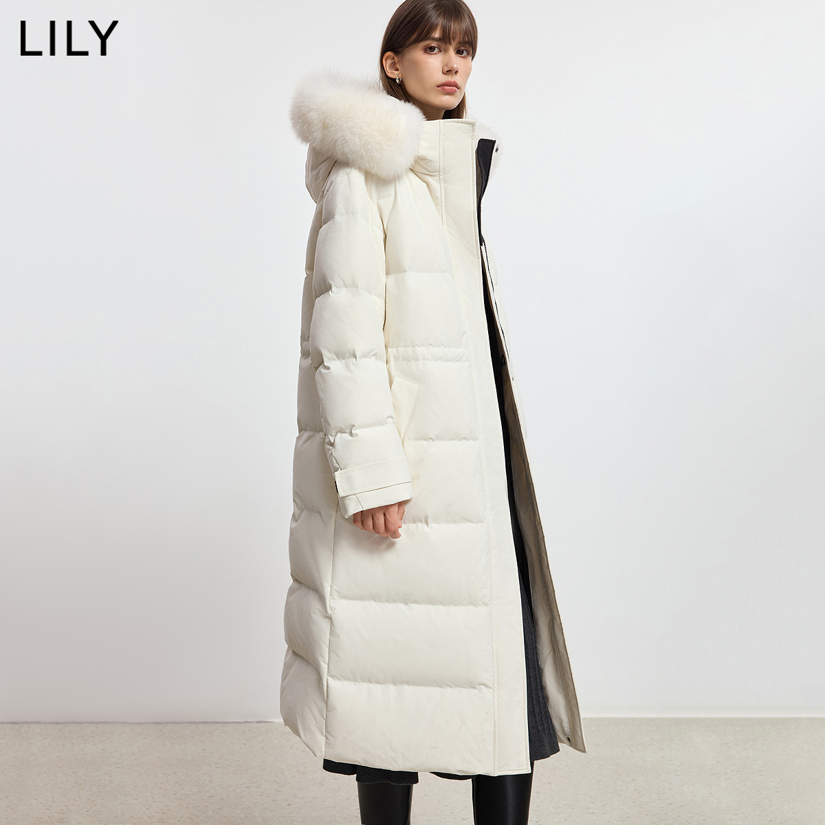 【商场同款】LILY2025冬新款可拆狐狸毛领90鸭绒羽绒服外套女长款