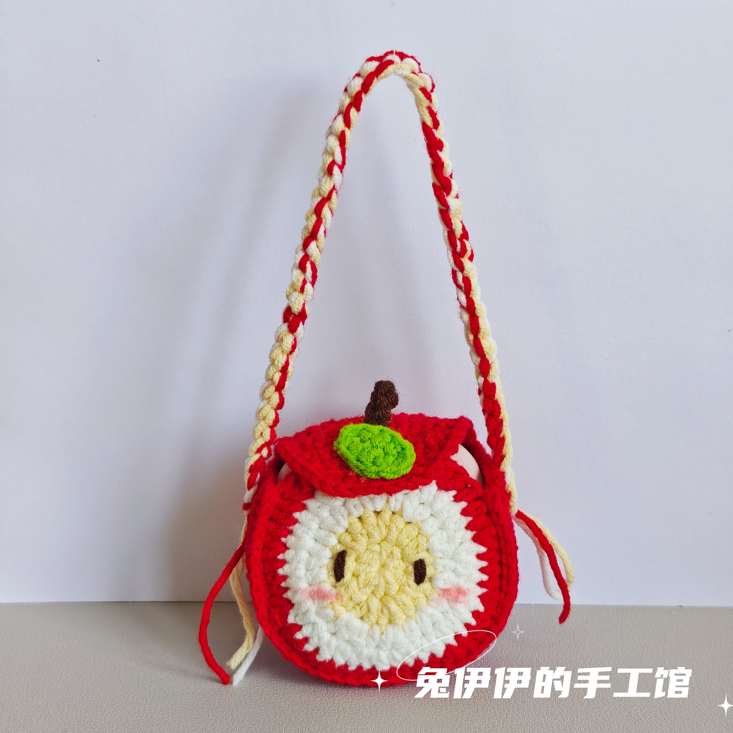 兔伊伊的手工馆苹果耳机包图片