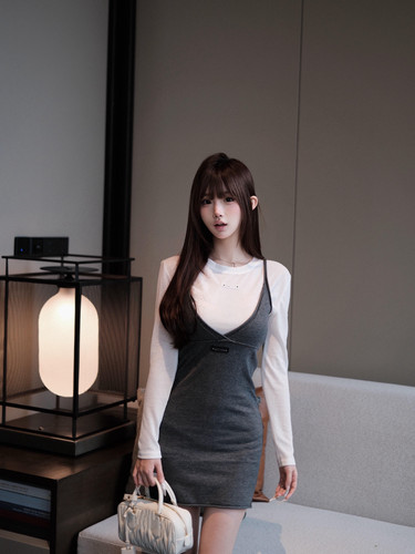 【高品质实拍yb】修身洋气针织减龄吊带领叠长袖T恤两件套连衣裙