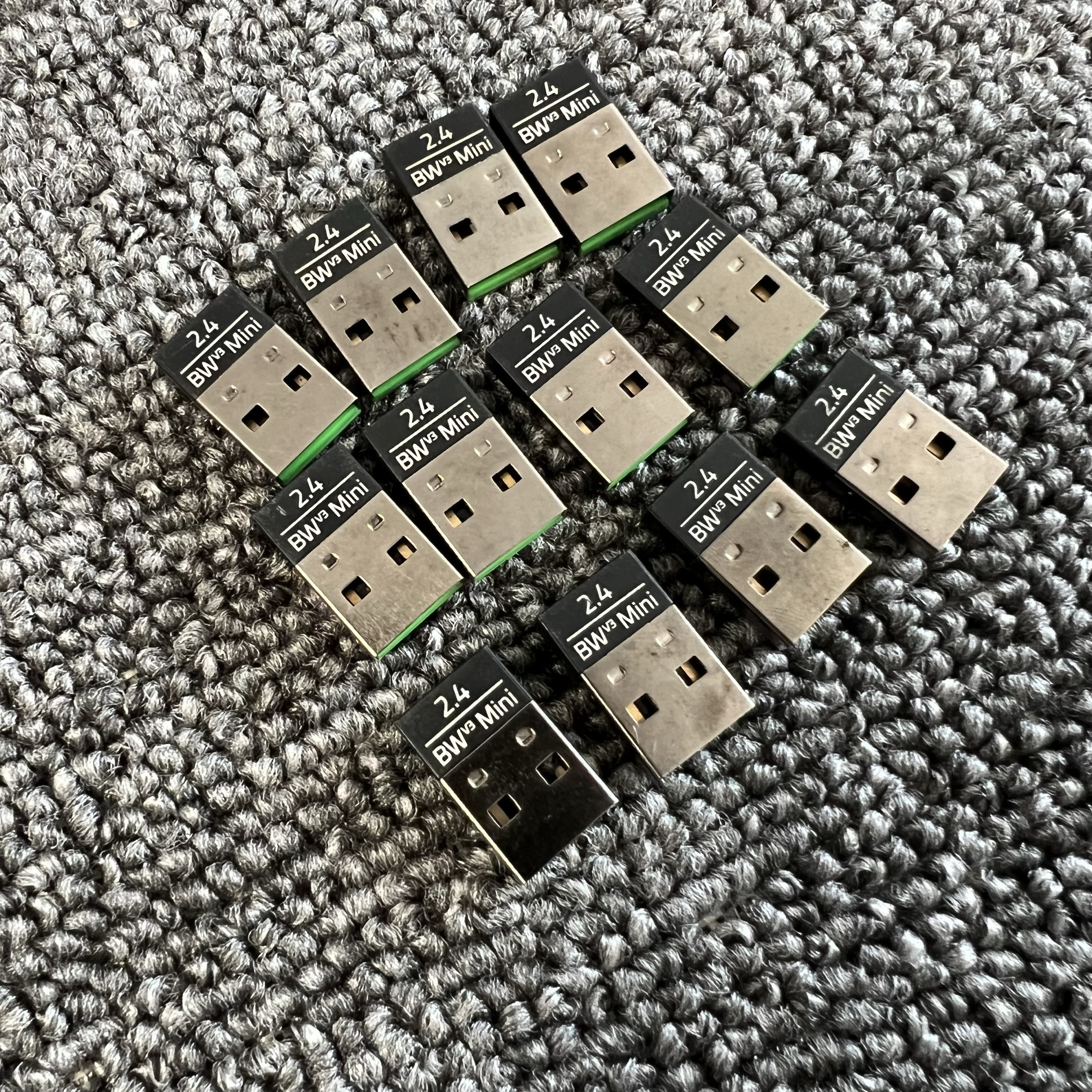 原装雷蛇黑寡妇蜘蛛V3mini迷你无线键盘接收器发射器