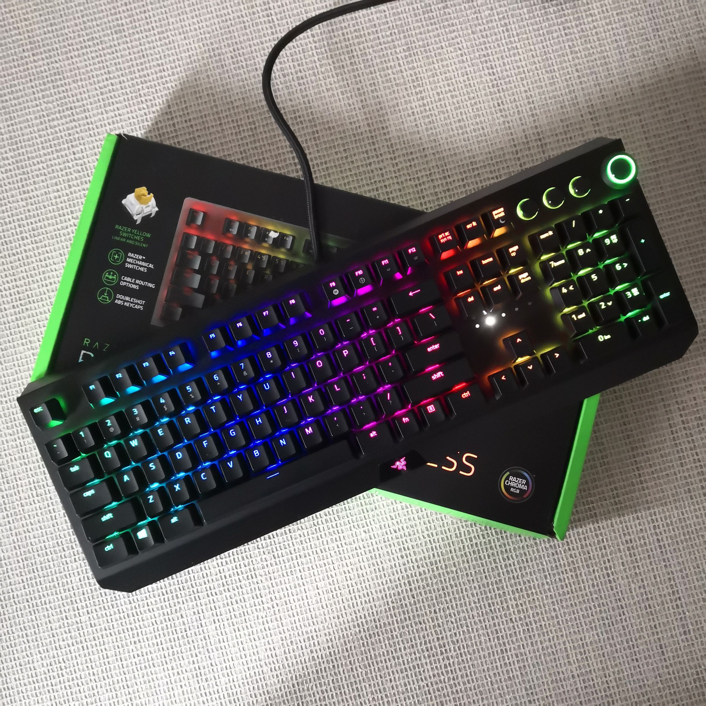 Razer/雷蛇 黑寡妇蜘蛛精英幻彩/lol游戏机械键盘