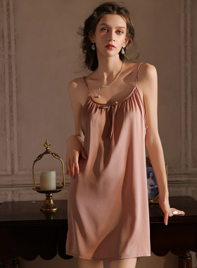 2025年新款真丝睡裙女夏季薄款吊带100%桑蚕丝法式睡衣家居服裙子