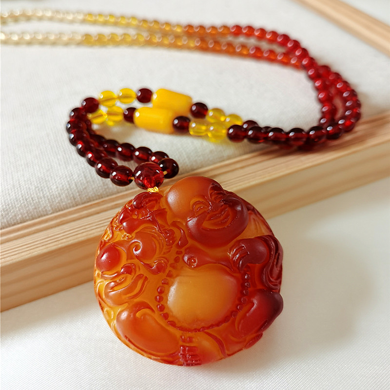 天然琥珀波罗的海鸡油黄挂件老蜜蜡吊坠弥勒佛项链男女士款毛衣链
