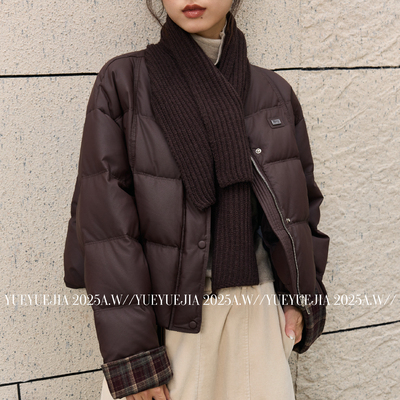 羽绒服外套+毛线围巾保暧两件套