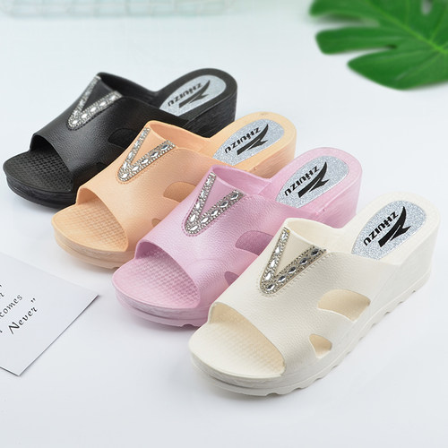 拖鞋坡跟居家室内时尚外穿松糕底