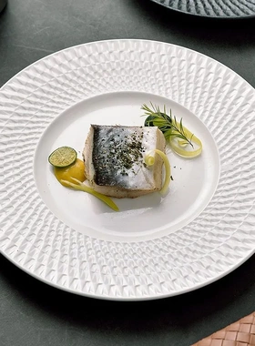 白色餐盘盘子家用日式菜盘陶瓷平盘高级感浅盘餐具沙拉盘牛排盘