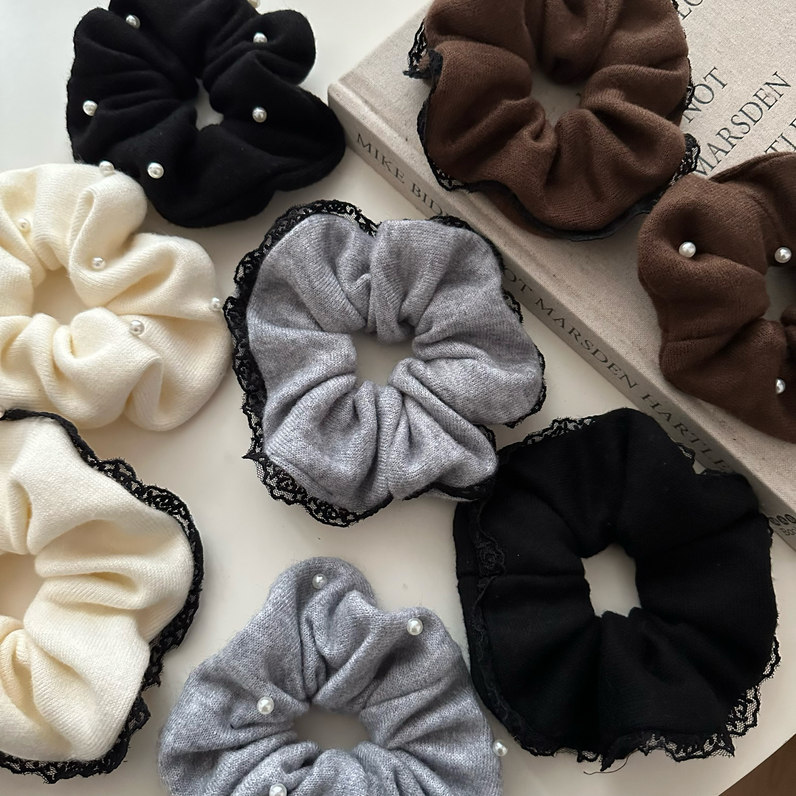 韩系奶呼呼柔软毛线针织蕾丝边珍珠大肠发圈丸子头绳高级马尾皮筋