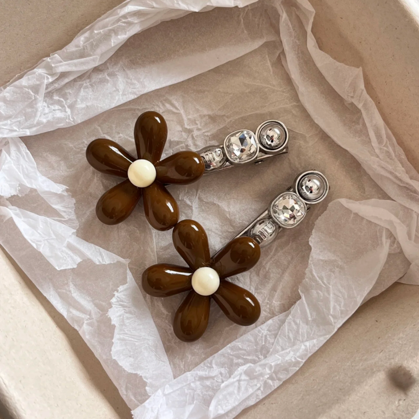 韩系新款咖色花朵镶钻刘海夹设计款秋日显贵发卡侧边夹发饰发卡子