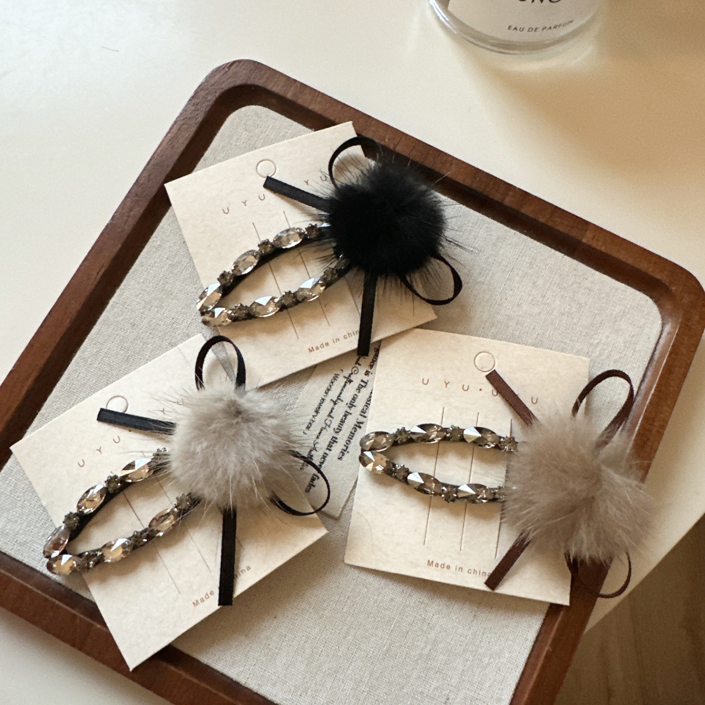 韩系新款高级感水貂毛球水钻鸭嘴刘海夹侧边夹气质百搭碎发发卡子