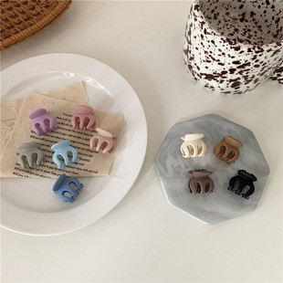 日韩迷你磨砂质感小抓夹碎发夹简约百搭奶茶色小号刘海夹侧边发卡