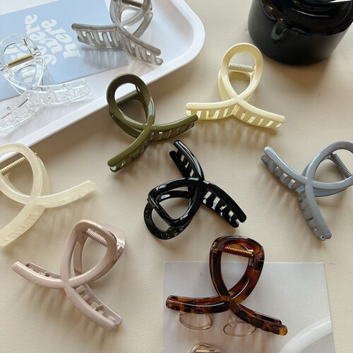 韩国简约气质鲨鱼夹法式