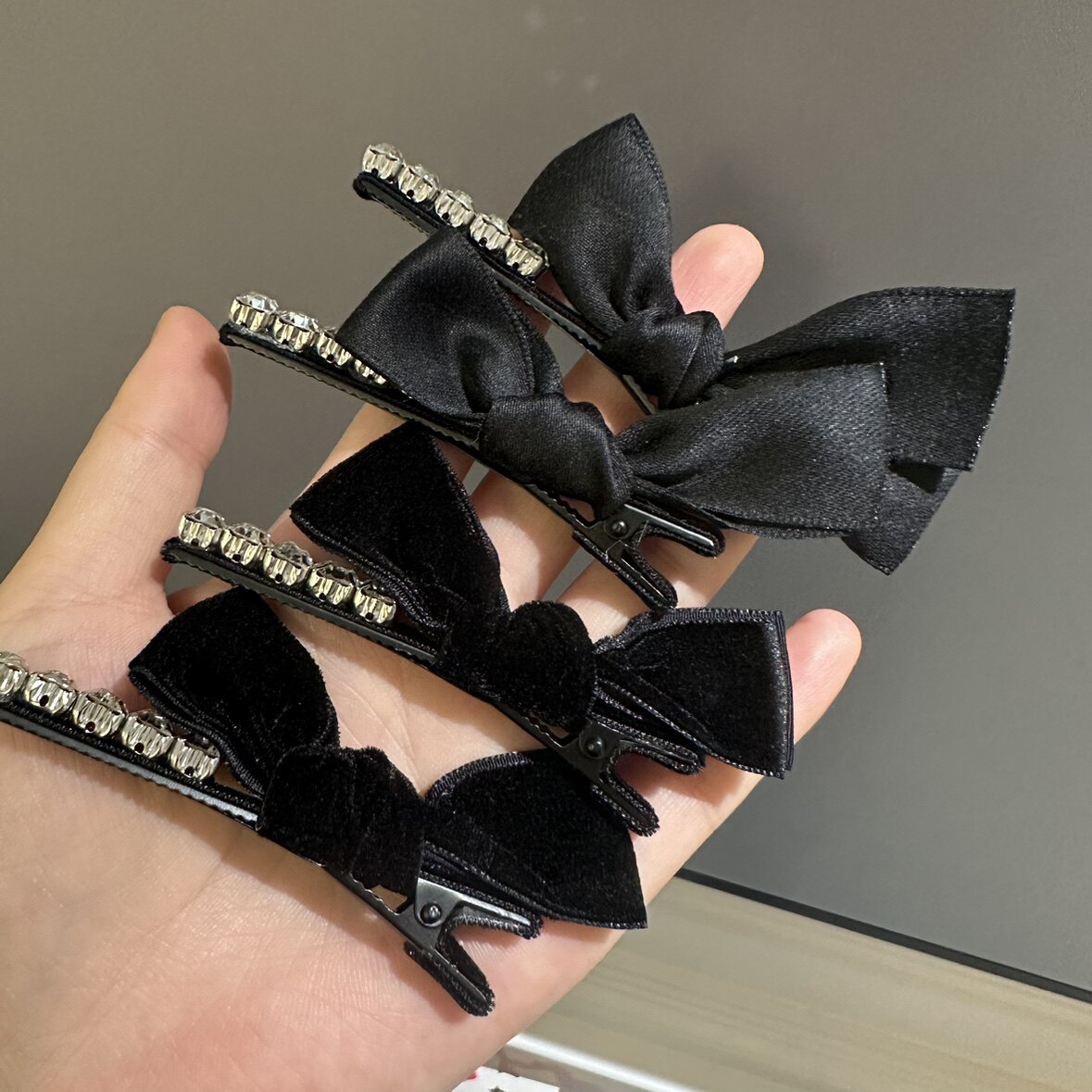 韩系黑色系锆石蝴蝶结高级感侧边对夹一字夹公主头发夹刘海碎发卡,饰品/流行首饰/时尚饰品新,发饰,淘宝优惠券,粉丝福利购,淘宝优惠卷