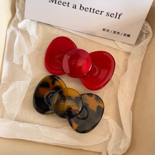 明星博主同款红色kitty蝴蝶结醋酸发夹女复古侧边刘海夹新年发饰
