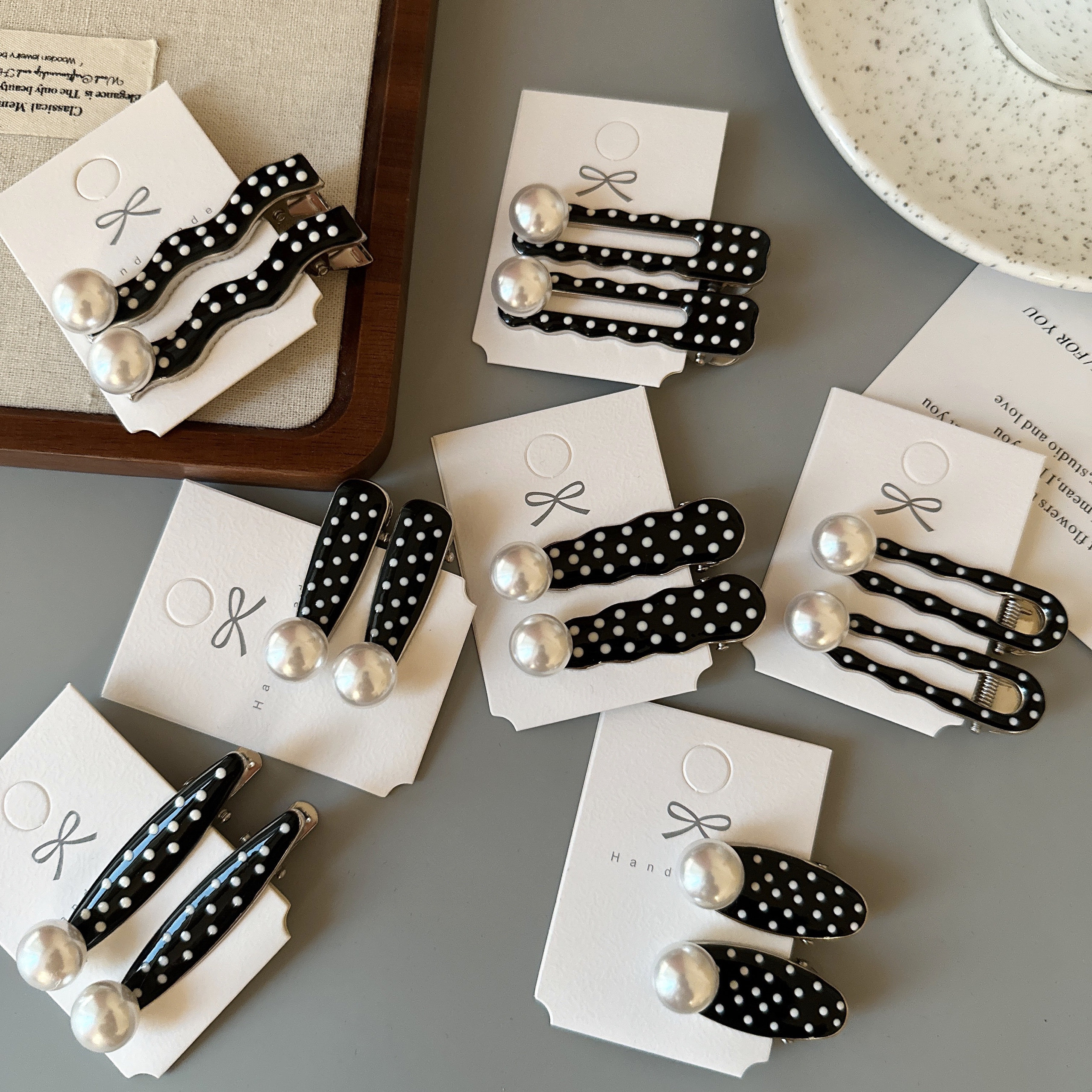 复古黑白波点珍珠对夹经典百搭金属滴油边夹网红刘海夹碎发发卡子