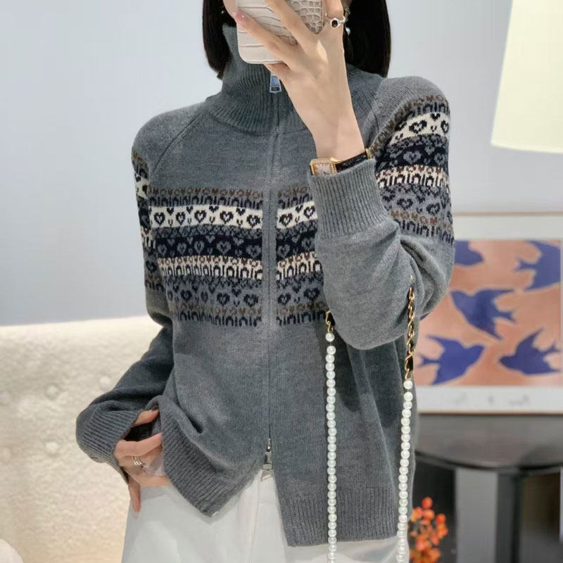 韩版立领拉链提花针织开衫女2025秋冬新款宽松显瘦百搭毛衣外套潮