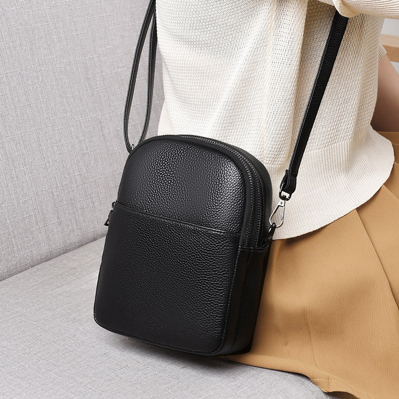 手机包女2025新款时尚百搭真皮斜挎小包女韩版爆款头层牛皮单肩包